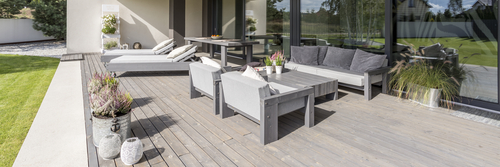 Hire a Building Contractor Before You Invest in a DIY Deck Project!